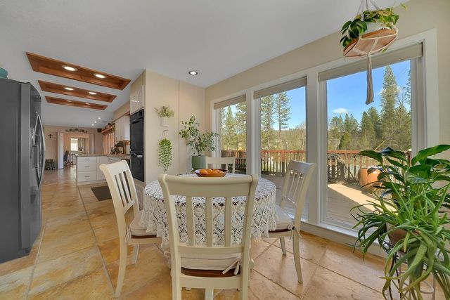 301 Bald Mountain Rd, West Point, CA 95255