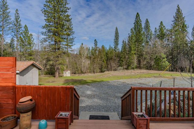 301 Bald Mountain Rd, West Point, CA 95255