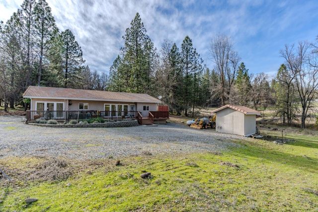 301 Bald Mountain Rd, West Point, CA 95255