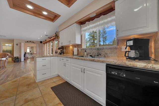 301 Bald Mountain Rd, West Point, CA 95255