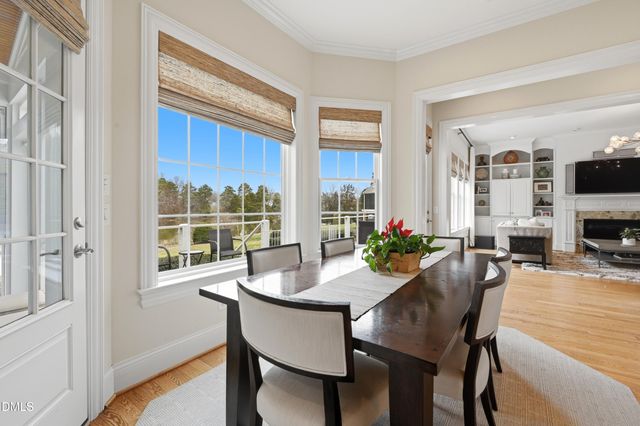 300 Lake Manor Road, Chapel Hill, NC 27516