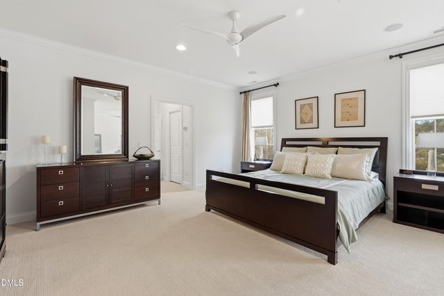 300 Lake Manor Road, Chapel Hill, NC 27516