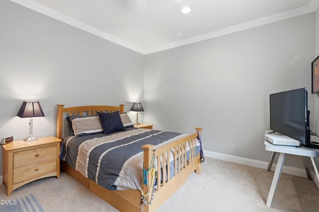 300 Lake Manor Road, Chapel Hill, NC 27516