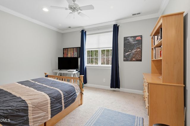 300 Lake Manor Road, Chapel Hill, NC 27516