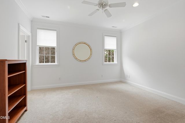 300 Lake Manor Road, Chapel Hill, NC 27516