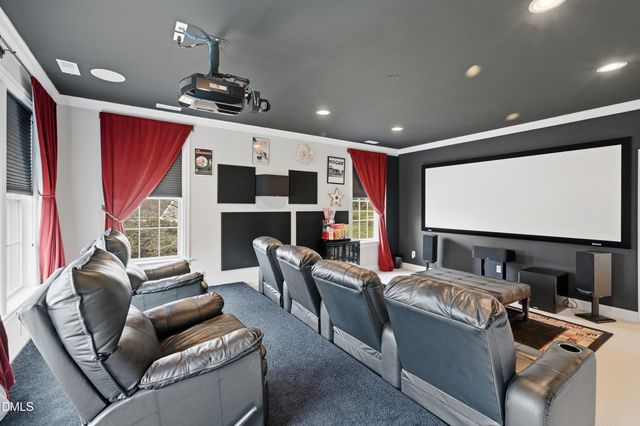 300 Lake Manor Road, Chapel Hill, NC 27516