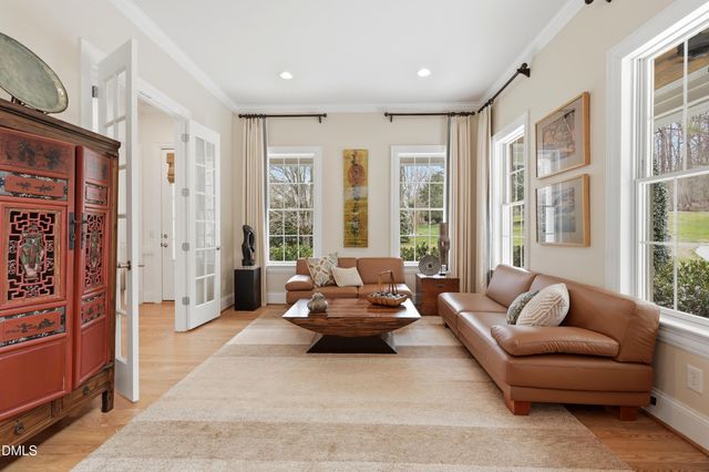 300 Lake Manor Road, Chapel Hill, NC 27516