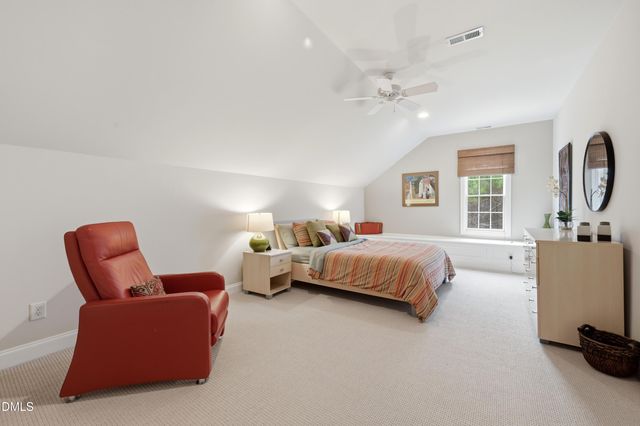 300 Lake Manor Road, Chapel Hill, NC 27516