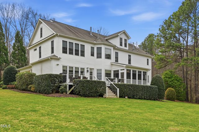 300 Lake Manor Road, Chapel Hill, NC 27516