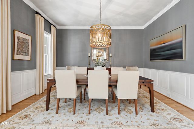 300 Lake Manor Road, Chapel Hill, NC 27516