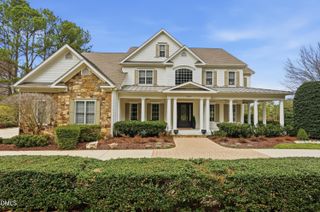 300 Lake Manor Road, Chapel Hill, NC 27516