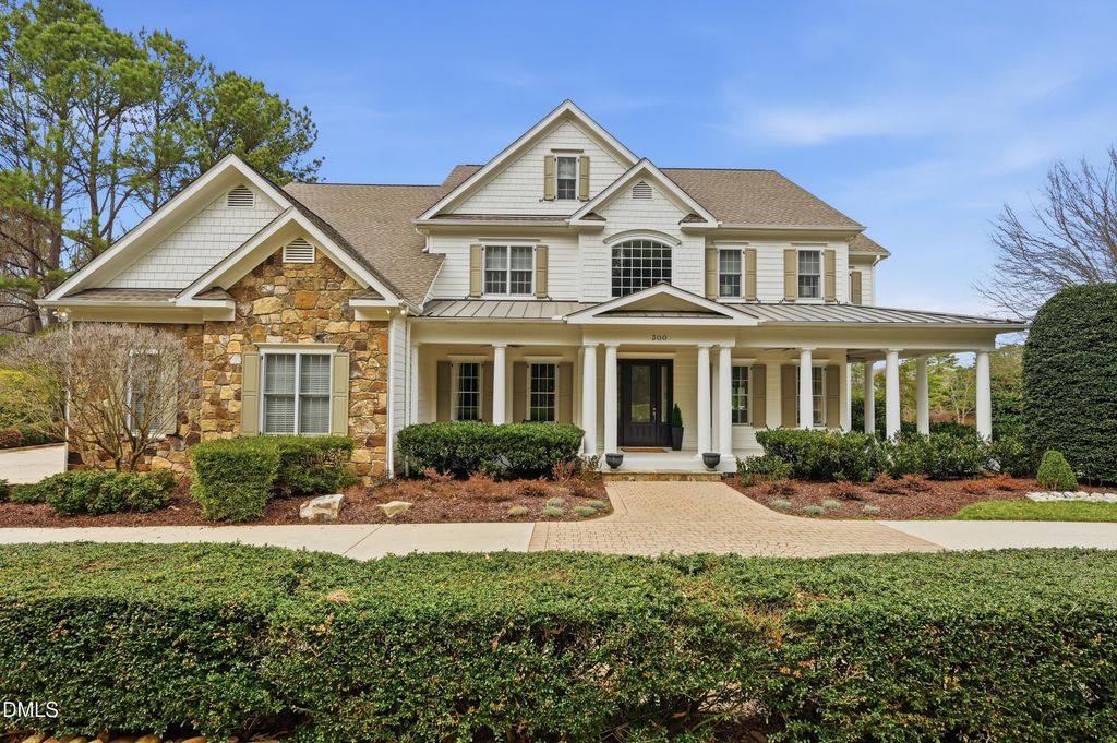 300 Lake Manor Road, Chapel Hill, NC 27516