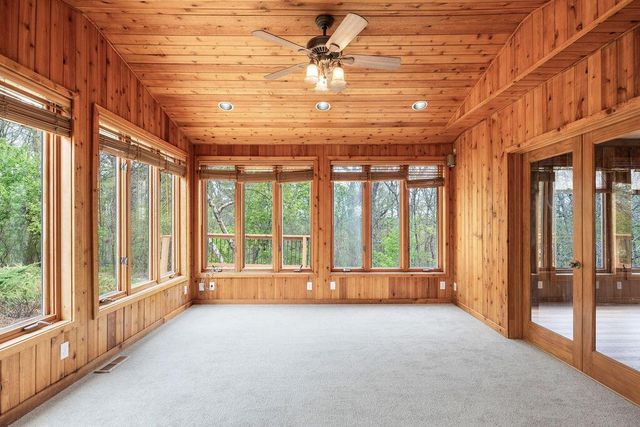 16995 Small ROAD, New Berlin, WI 53151