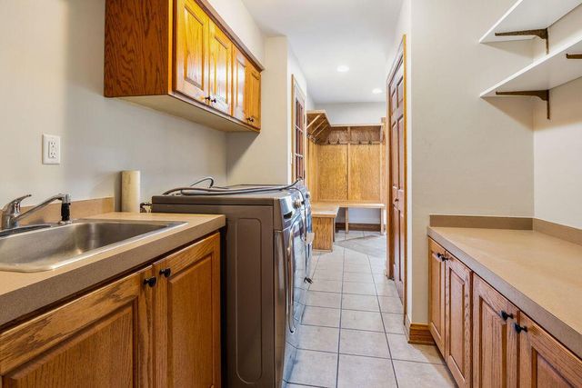 16995 Small ROAD, New Berlin, WI 53151