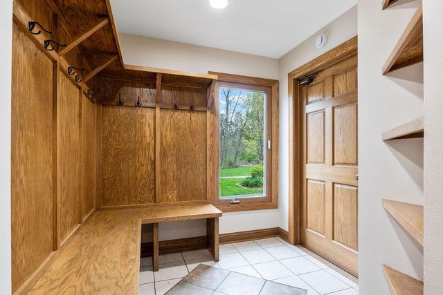 16995 Small ROAD, New Berlin, WI 53151