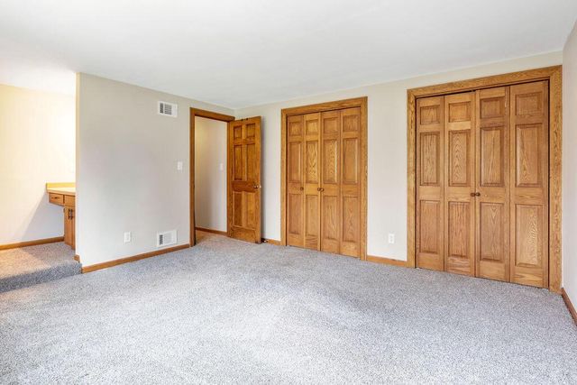 16995 Small ROAD, New Berlin, WI 53151