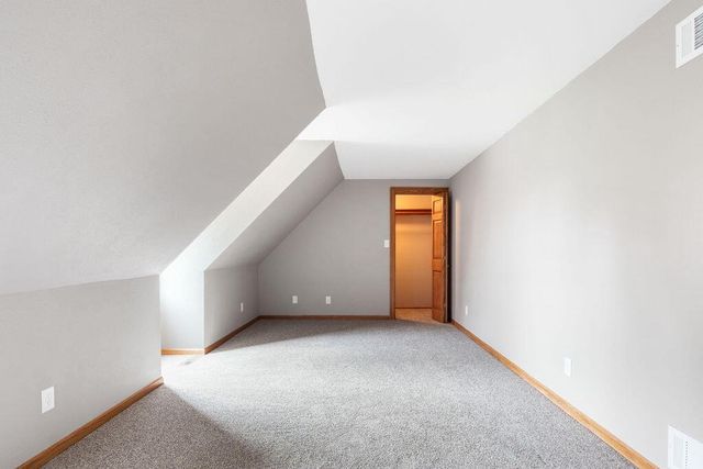 16995 Small ROAD, New Berlin, WI 53151