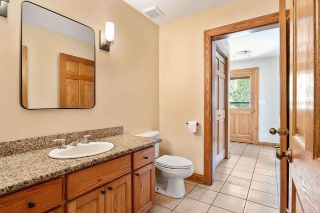 16995 Small ROAD, New Berlin, WI 53151