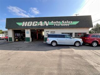 4645 S Saginaw Street, Flint, MI 48507