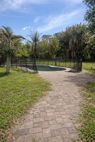 481 S 56th Ter Terrace S, West Palm Beach, FL 33415