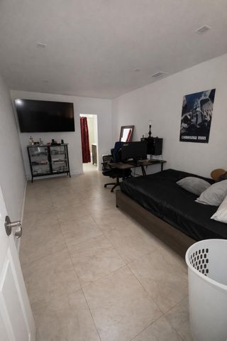 481 S 56th Ter Terrace S, West Palm Beach, FL 33415