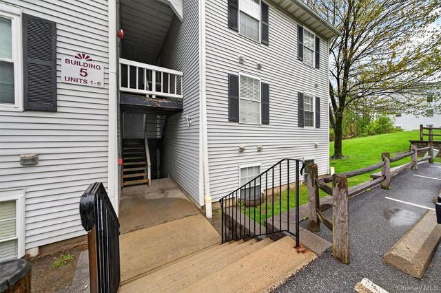 5 Lexington Hill 1, Harriman, NY 10926