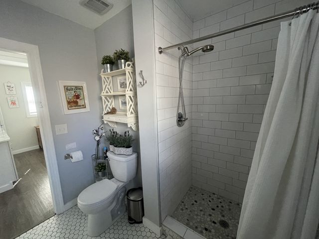 1302 Riverside Rd, Old Hickory, TN 37138