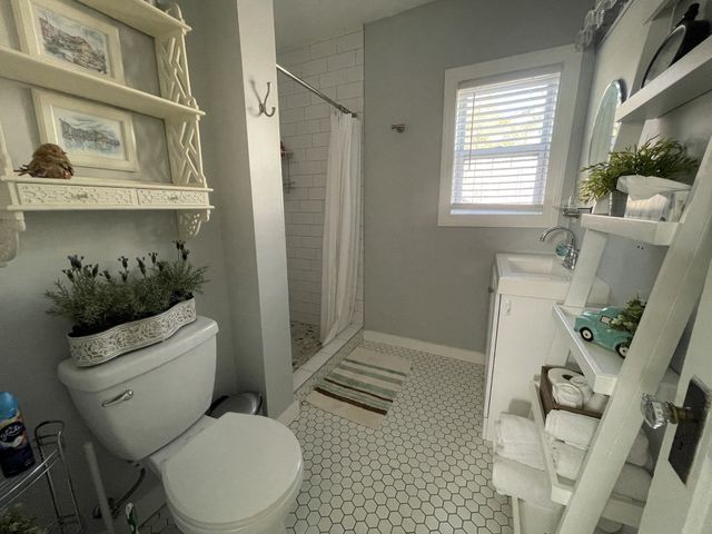 1302 Riverside Rd, Old Hickory, TN 37138