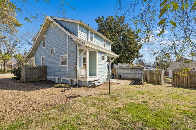 1302 Riverside Rd, Old Hickory, TN 37138