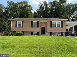 8605 PERTH LN, Clinton, MD 20735