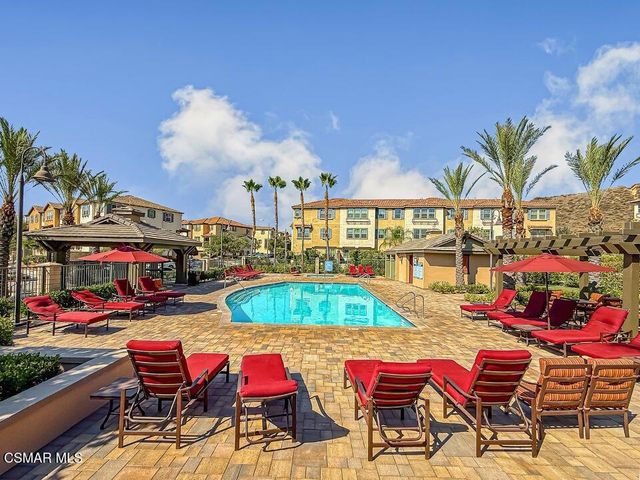 26707 Lexington Lane, Saugus, CA 91350