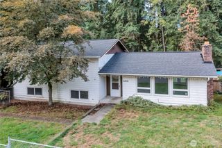 5856 190th Avenue Ct E, Lake Tapps, WA 98391