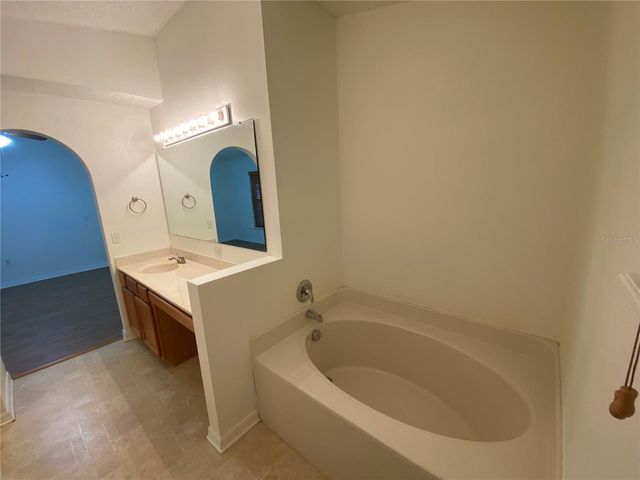 3992 WARBLER DRIVE, Winter Haven, FL 33880