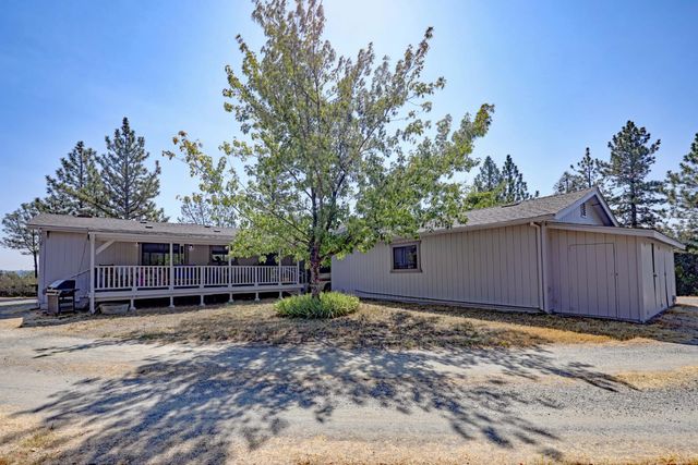 14526 McCourtney Rd, Grass Valley, CA 95949