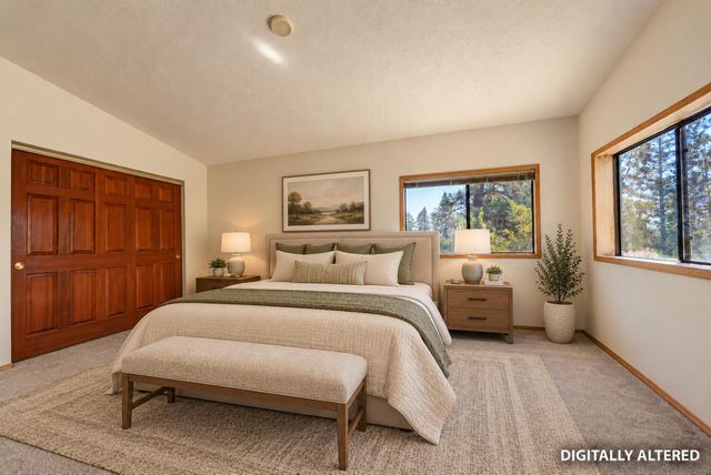 14526 McCourtney Rd, Grass Valley, CA 95949