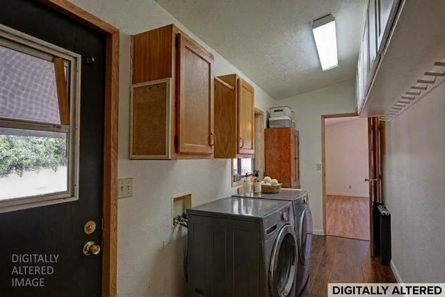 14526 McCourtney Rd, Grass Valley, CA 95949
