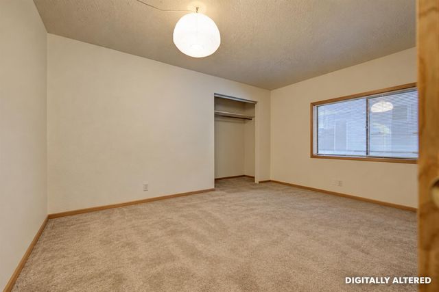 14526 McCourtney Rd, Grass Valley, CA 95949