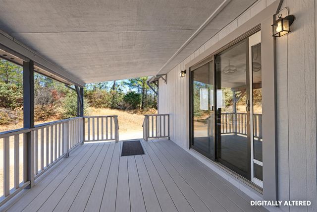 14526 McCourtney Rd, Grass Valley, CA 95949