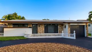 8550 NW 26th St, Sunrise, FL 33322