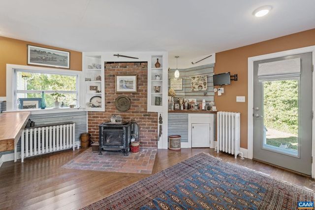 5515 GORDONSVILLE RD, Keswick, VA 22947