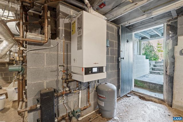 5515 GORDONSVILLE RD, Keswick, VA 22947