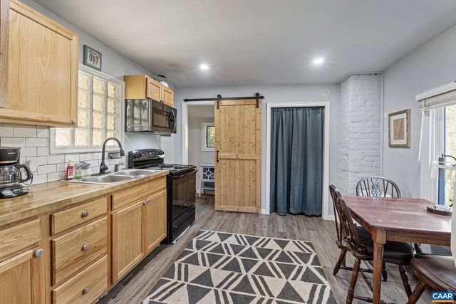 5515 GORDONSVILLE RD, Keswick, VA 22947