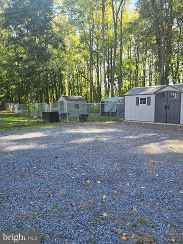 5903 HORNS POINT RD, Cambridge, MD 21613