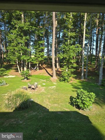 5903 HORNS POINT RD, Cambridge, MD 21613