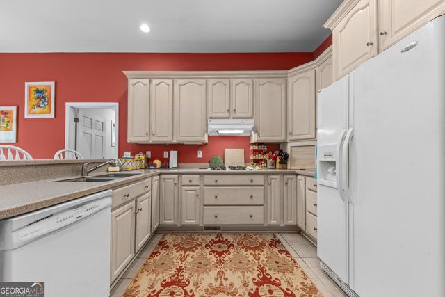 1370 Deerwood Drive, Madison, GA 30650