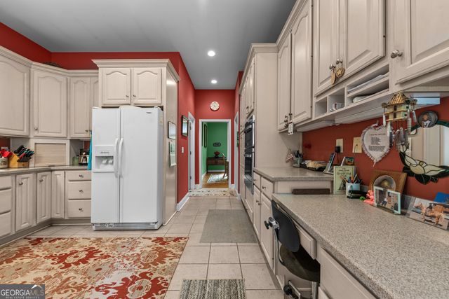 1370 Deerwood Drive, Madison, GA 30650