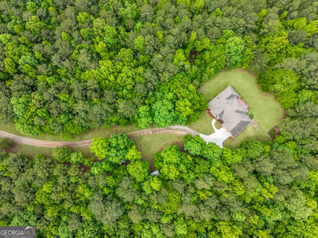 1370 Deerwood Drive, Madison, GA 30650