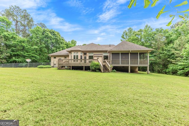1370 Deerwood Drive, Madison, GA 30650
