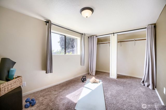 909 SW Langston Road, Renton, WA 98057