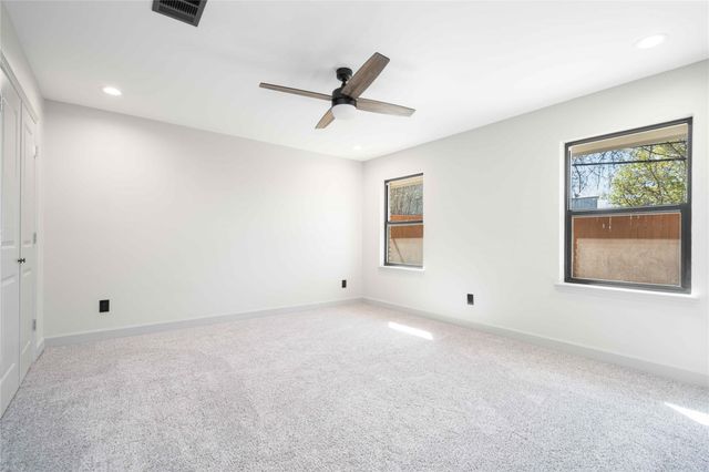 10111 Brinwood Drive, Houston, TX 77043